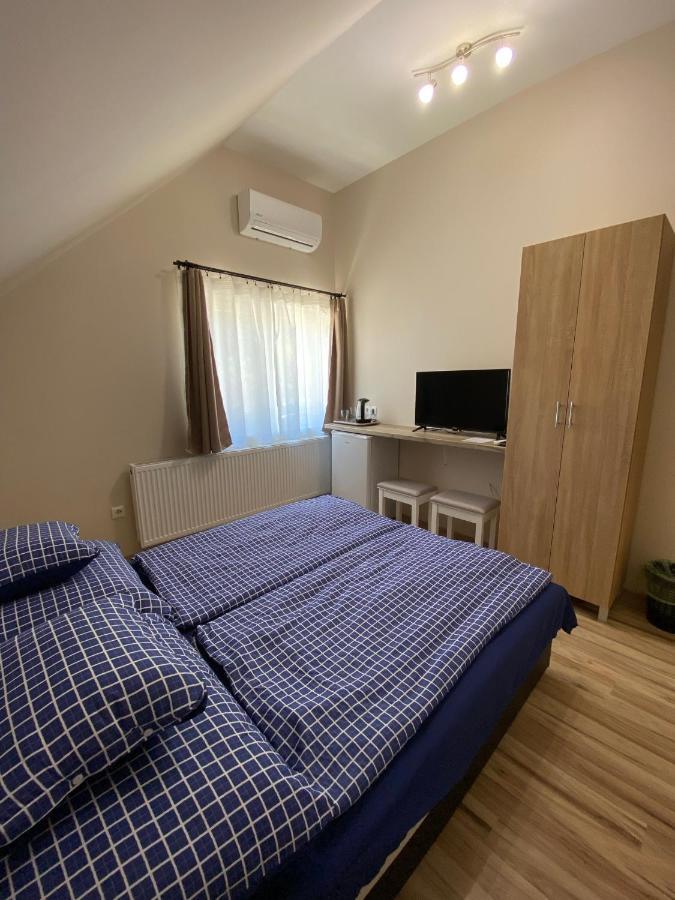 Korall Apartman Balatonfuzfo Exterior photo