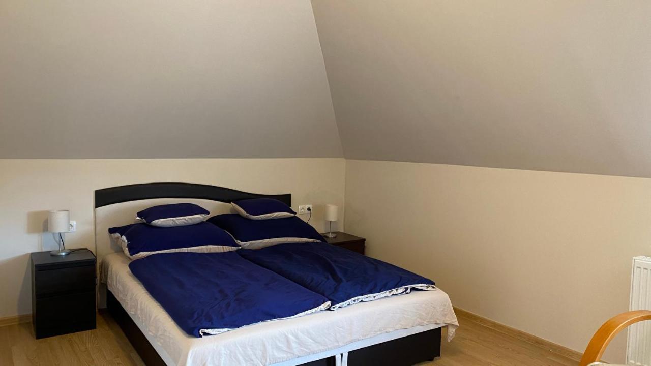 Korall Apartman Balatonfuzfo Exterior photo